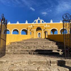 Kloster (Convento de San Antonio de Padua).