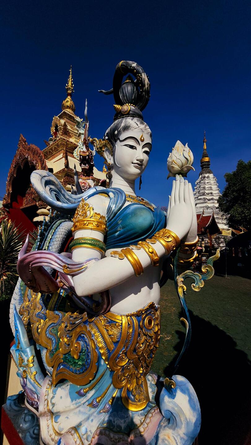 Wat Muen Tum - Sawadee krap