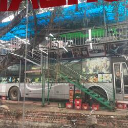 Karaokebar auf einem Bus gebaut