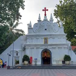 Mylapore; Luz Church