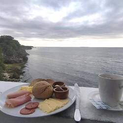 Frühstück mit Meersicht
