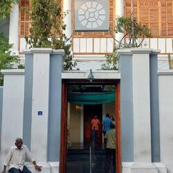 Sri Aurobindo Ashram, entrance