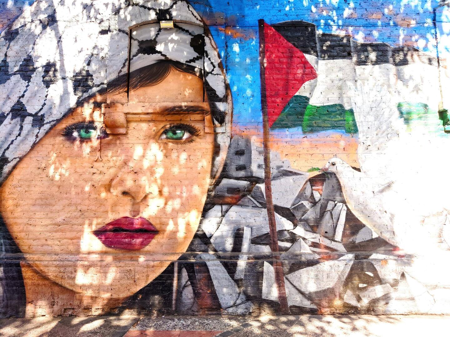 First piece of street art in Bella vista