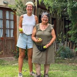 Das sind Kathi und Graciela, die Ferienlager Mama