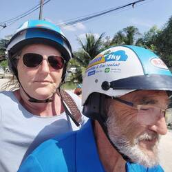 Mit dem Moped unterwegs