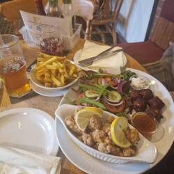Beetroot falafel and calamari with Coventry Ale at The Lime Kilns 😋