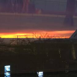 Antonovs im Sonnenaufgang