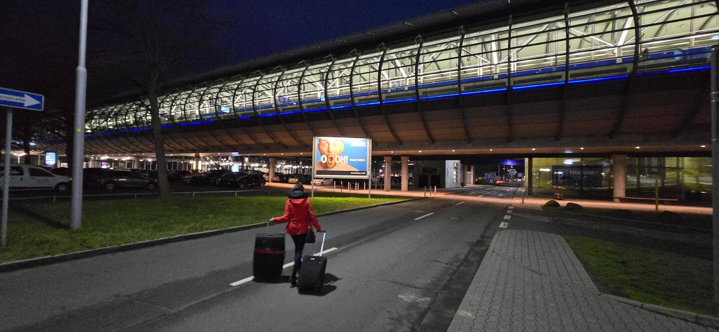 Laaaaanger Weg von außen