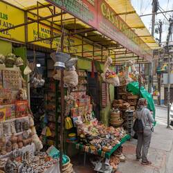 ... Einer der "ungewöhnlicheren" Stände (finde den "Fehler" 😇)