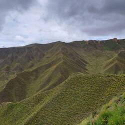 ... Auf über 4.000 m Höhe beeindruckende Natur
