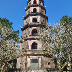Thiên Mụ Pagoda