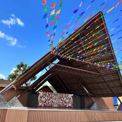 Schutzdach für Aufführungen Parque de las Palapas