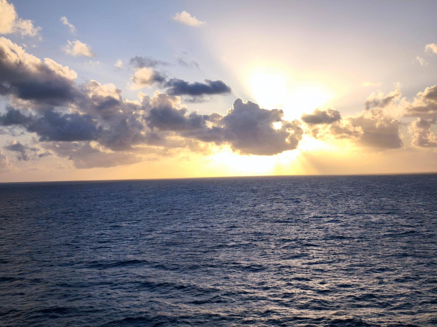 Ein heißer,schwüler Tag neigt sich dem Ende