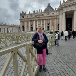 Kurz vor dem Hineingehen, keine Wartezeiten!