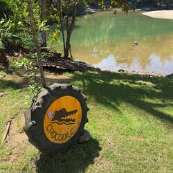 Denna skylt såg vi när vi precis kommit över vattnet!