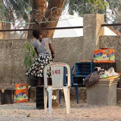 Diese nette Dame kocht schließlich...