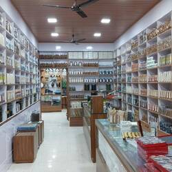 Lord's Flavours Spice Shop; selling the spices we saw on our tour