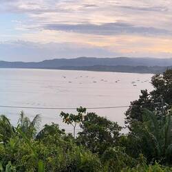 Idag började vi dagen med att beundra utsikten från vår terrass.