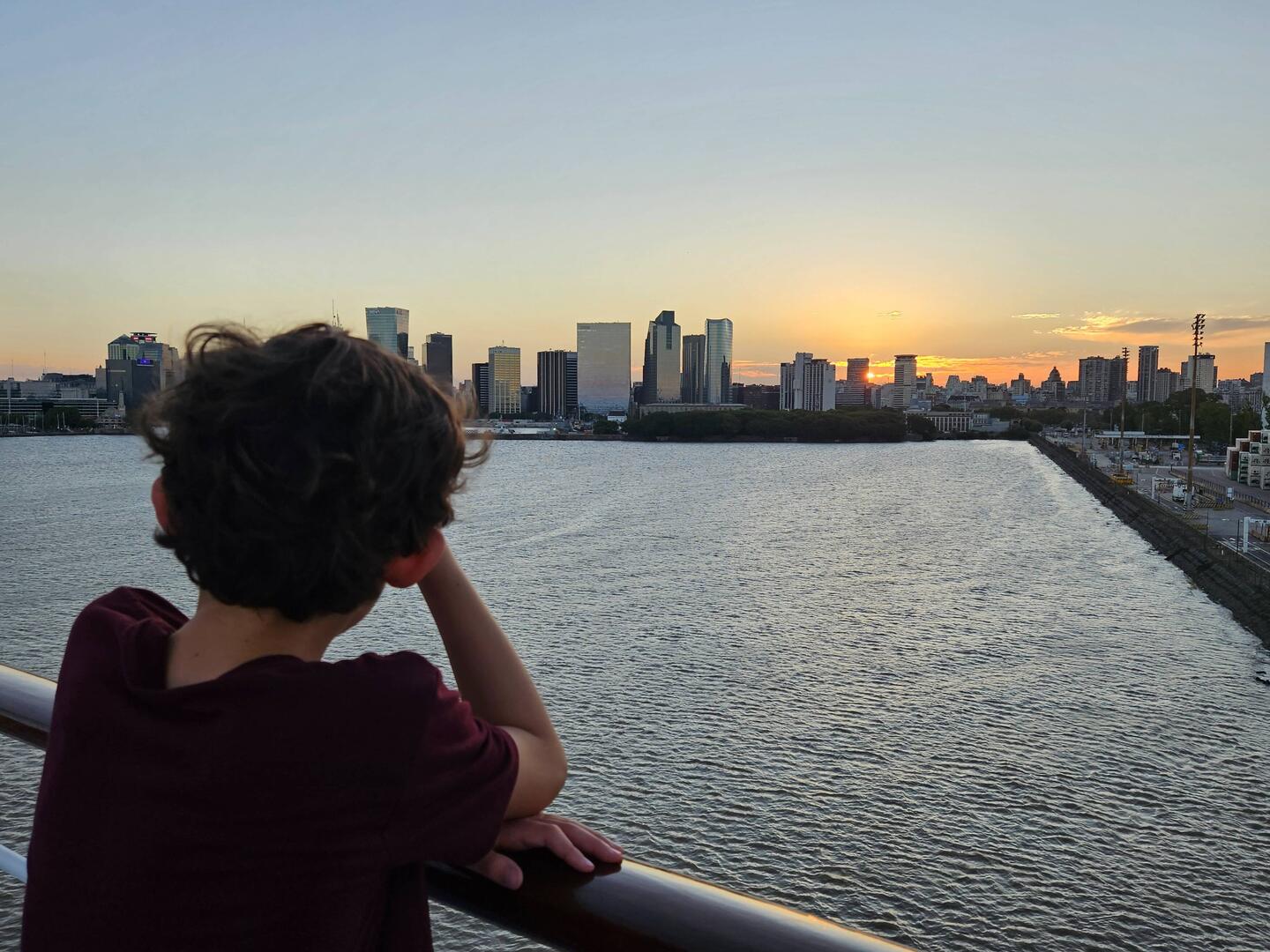 DJ says adiós to Buenos Aires