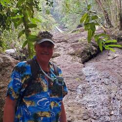 Hiking up to the waterfall!