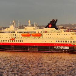 Begegnung mit einem Schwesterschiff