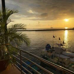 Bra restaurang med fantastisk utsikt.