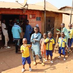 ...gibt es in diesem unscheinbaren Haus...