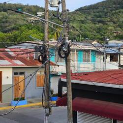 So sieht der Kabelsalat aus, der bei Wind explodiert 🙈