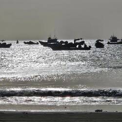 Und der stille Ozean ist so schön, wenn die Sonne langsam sinkt