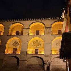 Um die Mezquita herum...