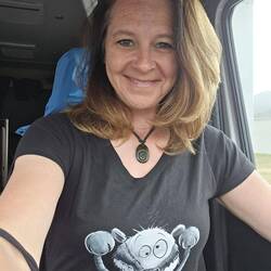 Gegen den Abschiedsschmerz ziehe ich heute mein Lieblings-Shirt an