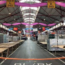 (leerer/ geschlossener) Queen Victoria Market