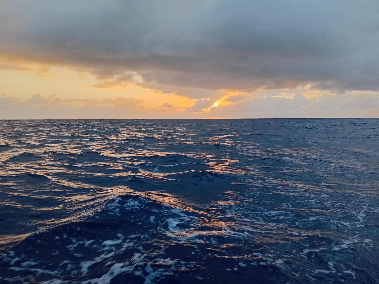 Sunset over the Tasman Sea and hello to the Pacifice Ocean