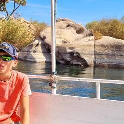 Balade sur Nil entre les superbes îlots sauvages.