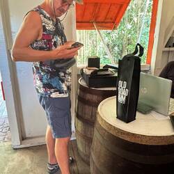 eine Flasche schaffte es irgendwie auf unser Boot...😇