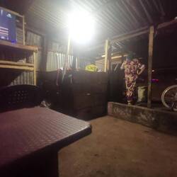 Heute gönne ich mir mal eine halbes, gegrilltes Hähnchen im Restaurant