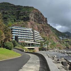 Unser Hotel vom Strand aus