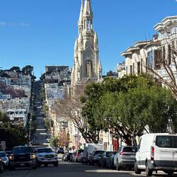 SFO ist ganz schön bergig