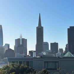 Erster Blick auf die Skyline