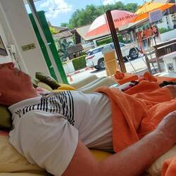 The old boy was so relaxed tgat he dozed off a couple of times!