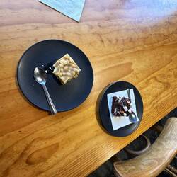 Macadamia slice and rocky road, yum!