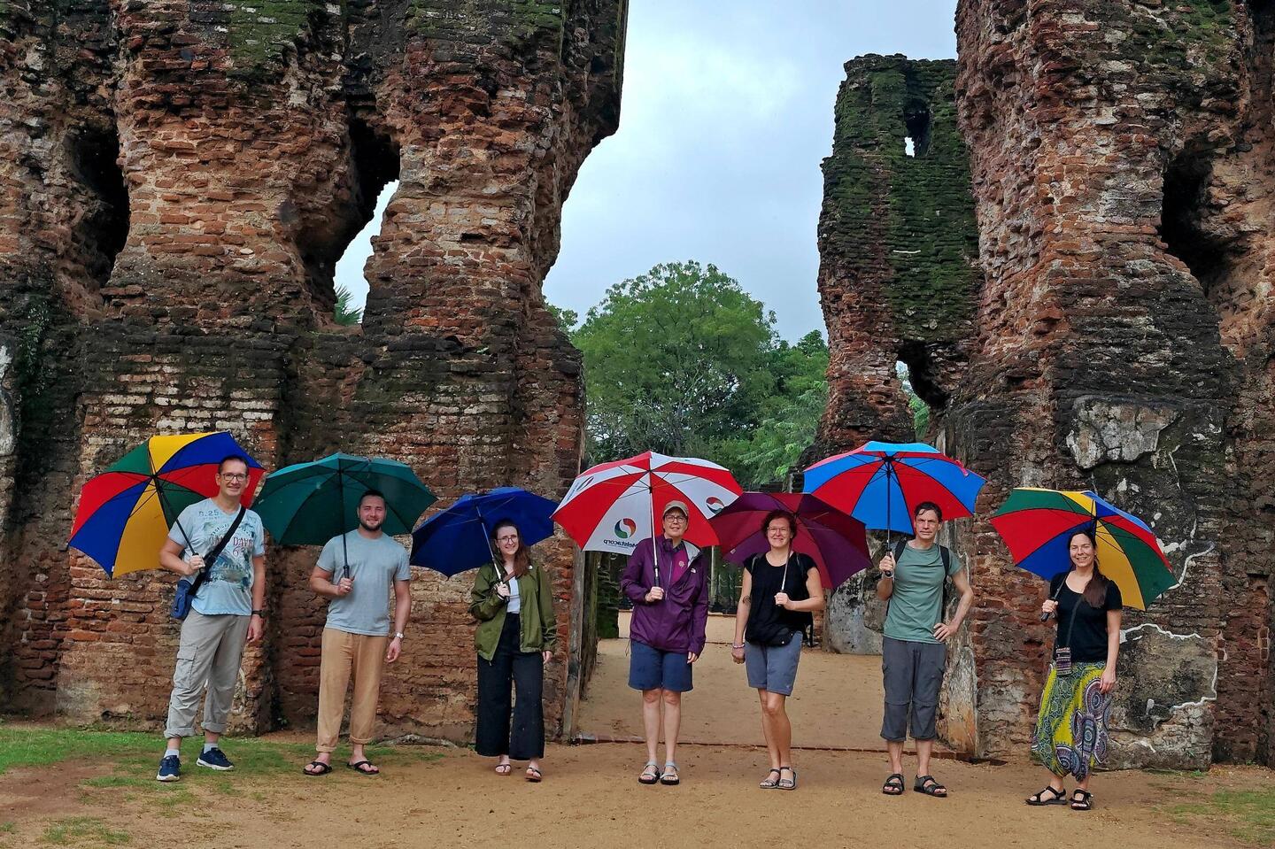 Gruppenfoto vorm Königspalast 😎