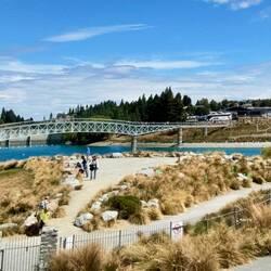 Tekapo food bridge