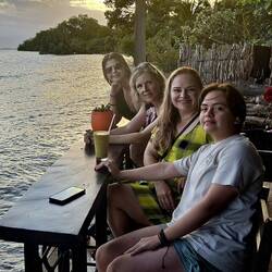 Unsere kleine Gang...Morgen fährt Yahaira zurück nach Costa Rica und wir sind nur noch drei🥹