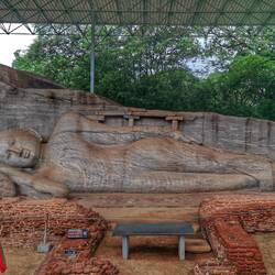 Der liegende Buddha