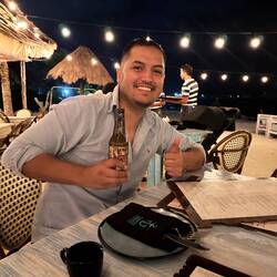 mein Gastgeber in Cancun, einer der wenigen der auch da wohnte