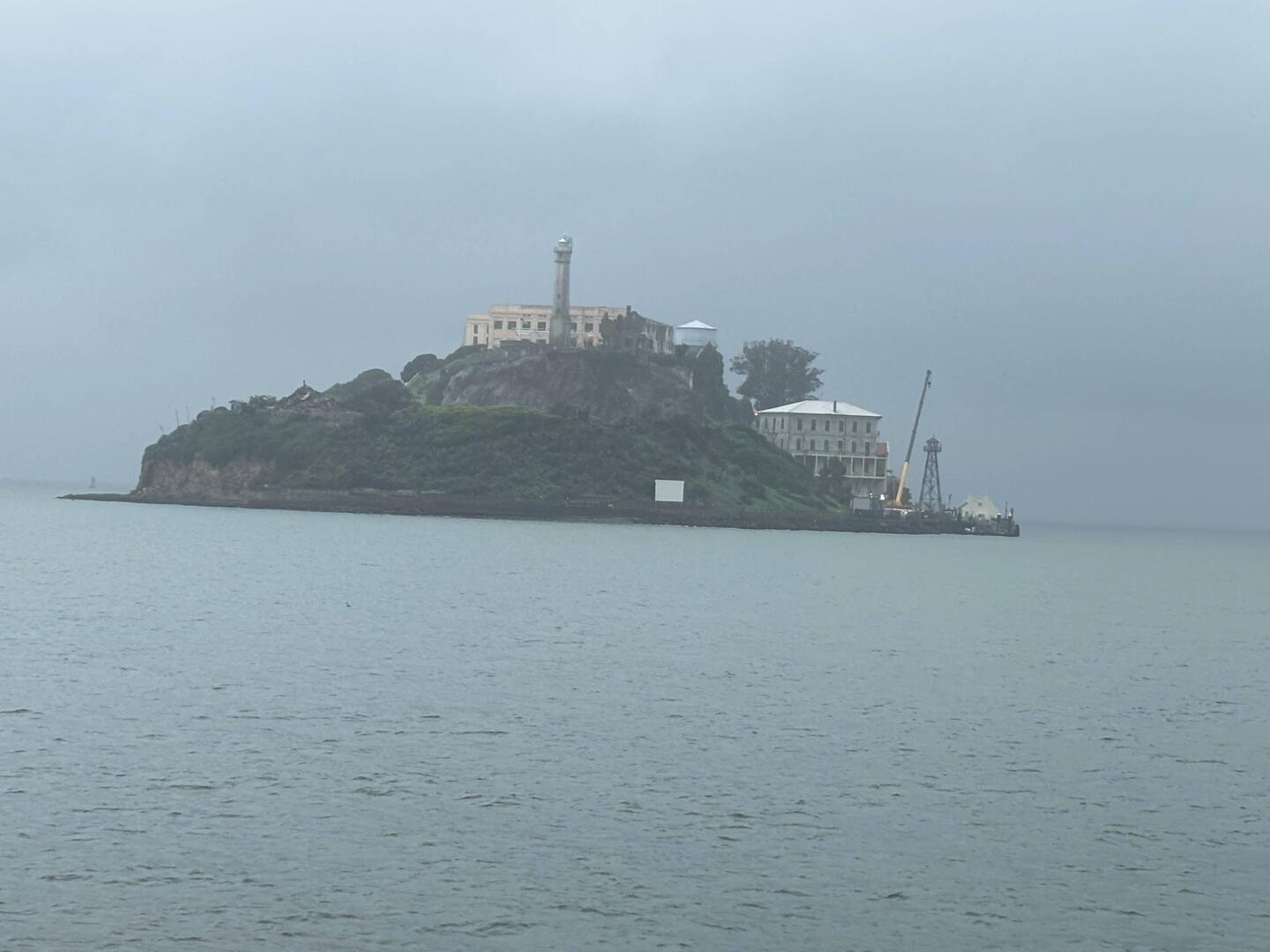 Alcatraz im Nieselregen