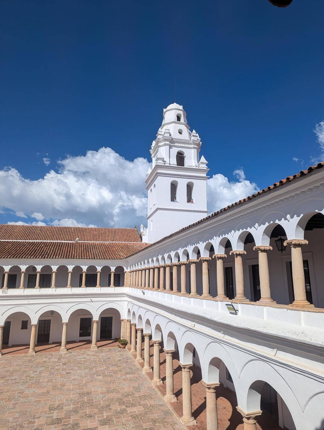 Hallo Sucre, ganz schön weiß bist du!