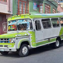 There were a fair few of these old American Dodge minibuses still knocking about.