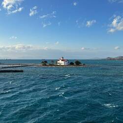 Der erste Block geht auf den heiligen Spiridon